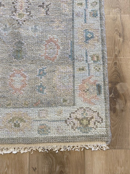 Caballo 2.5x10 Hand-Knotted Grey Oushak Runner