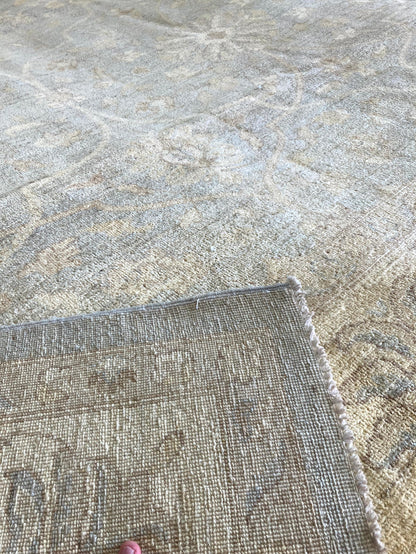 Octon 10x14 Beige and Grey Hand-Knotted Oushak