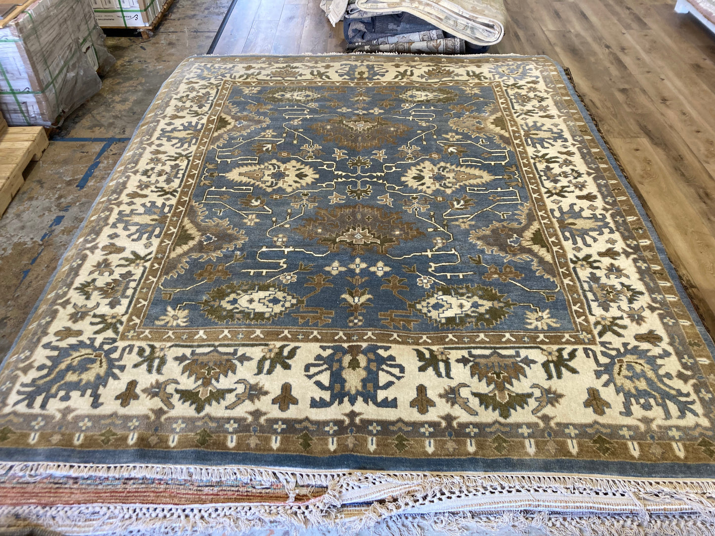 Gardiner 8x10 Hand-knotted Oushak Rug